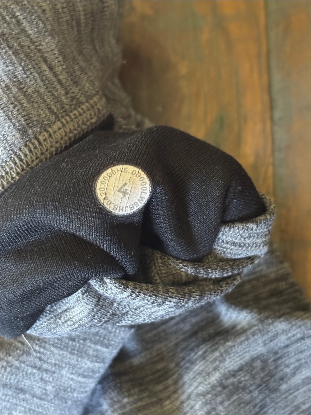 Lululemon size 4 gray 30” leggings - Picture 5 of 16